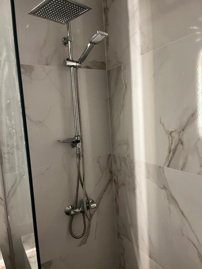 Sissy Apartment Kiáton Dış mekan fotoğraf